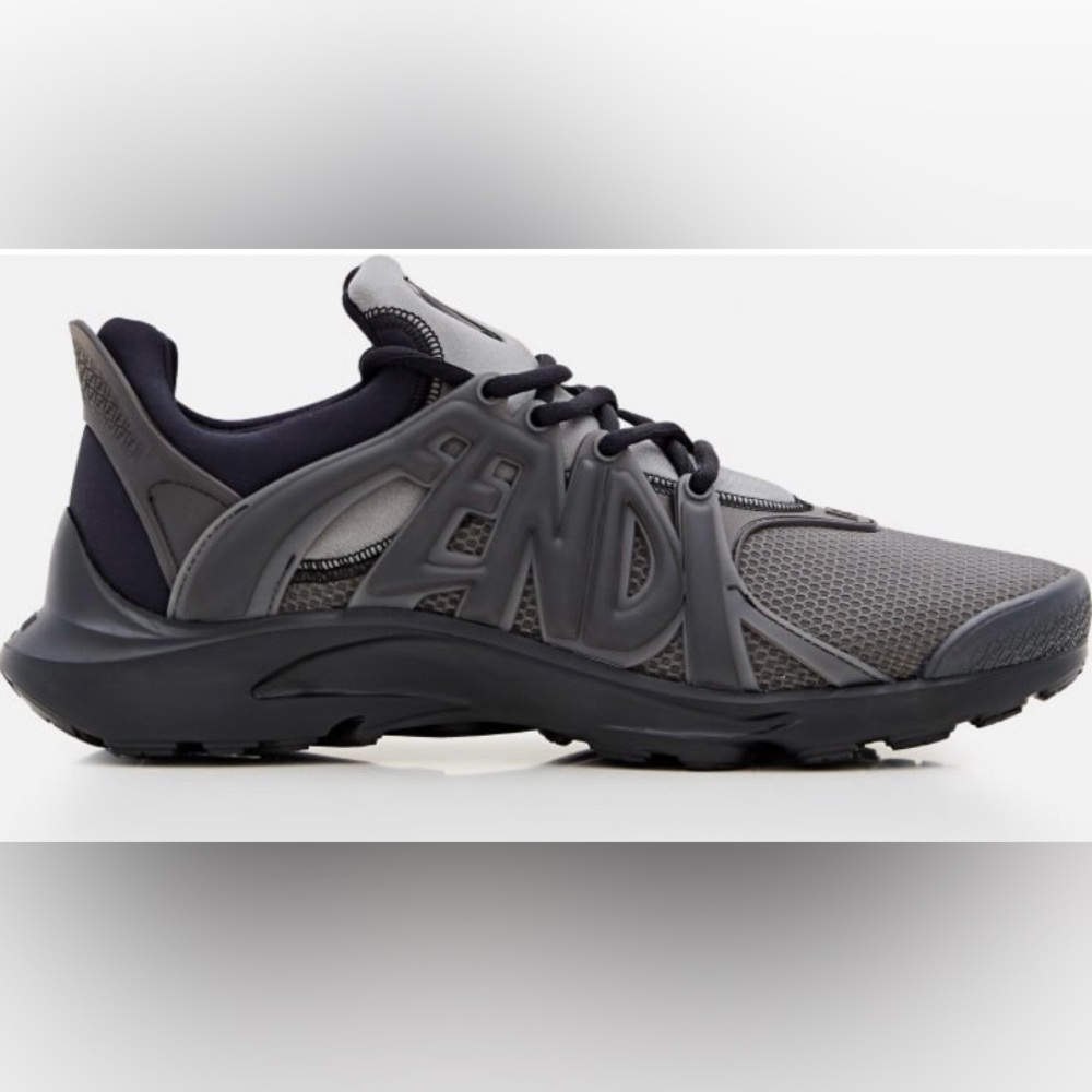 Fendi Men's Gray and Black Runner Sneaker